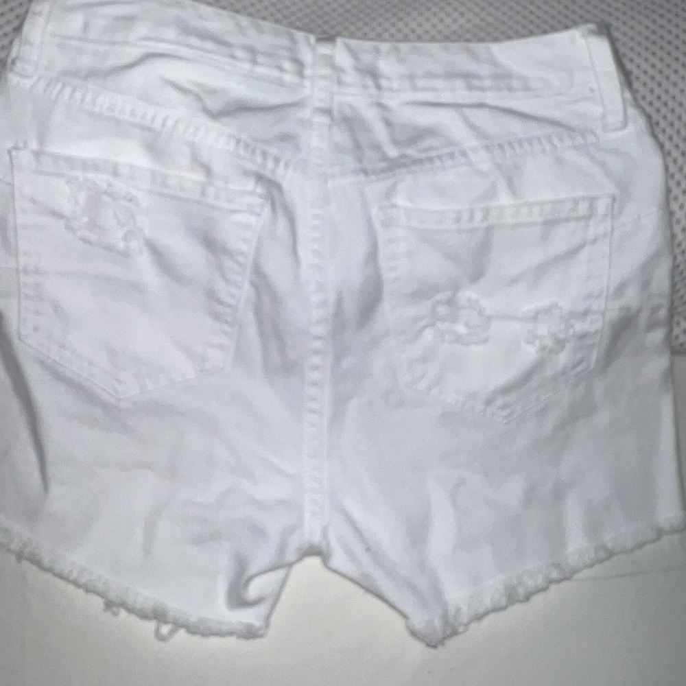 White S.O.N.G shorts 5/27